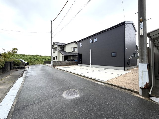 【前面道路含む現地写真】 | リーブルガーデン倉敷真備町有井第2 (全1棟)