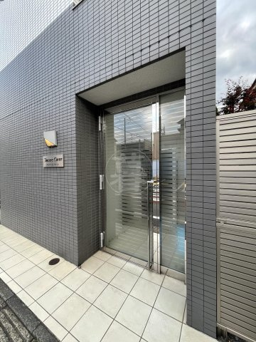 サンセール クールのエントランス