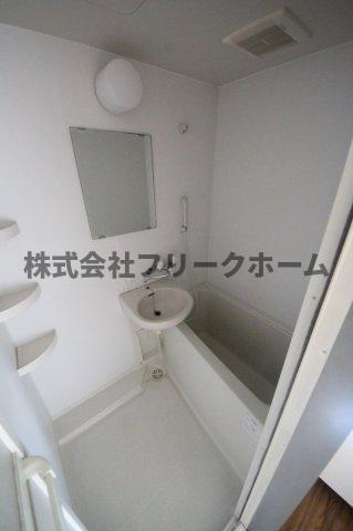 コーポ久納の浴室