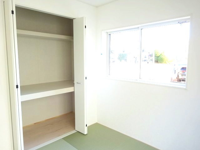 クレイドルガーデン前橋市堀之下町第１　4号棟の収納|和室にも十分な収納スペースがあります