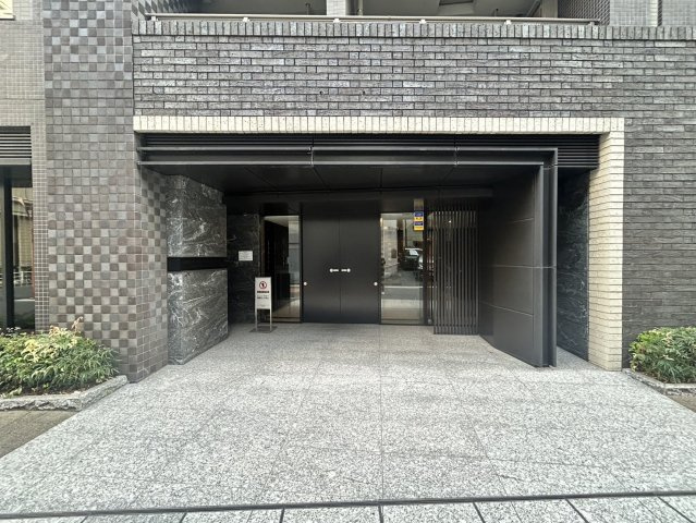 クレヴィア東京八丁堀　新川ザ・レジデンスのエントランス