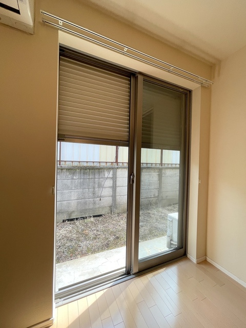 アペゼ吉祥寺のセキュリティ|★防犯シャッター★