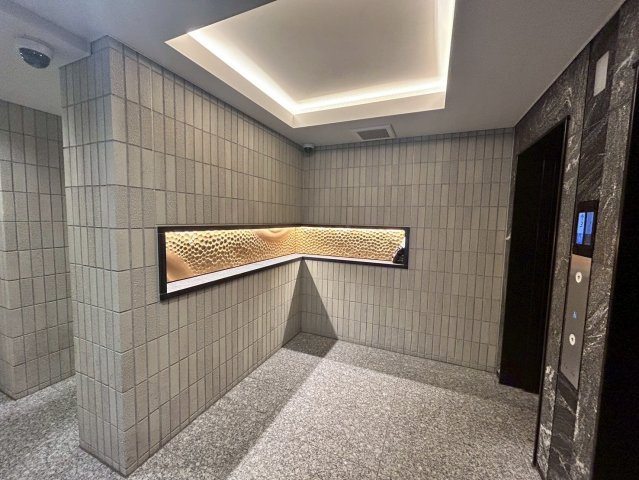 クレヴィア東京八丁堀　新川ザ・レジデンスの玄関