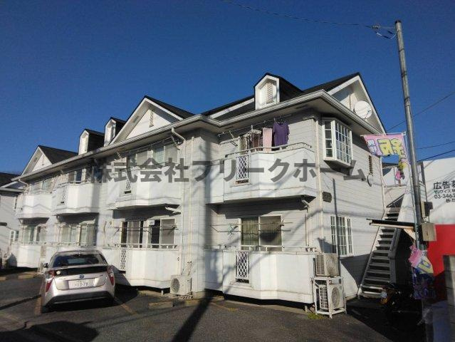 エランドール Ｂ棟の外観