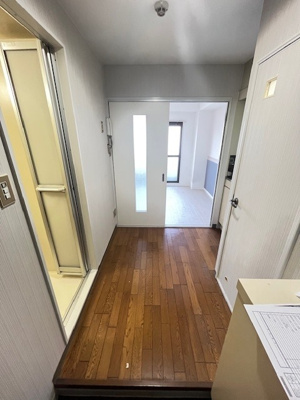 【玄関】 | シャルマン昭和町