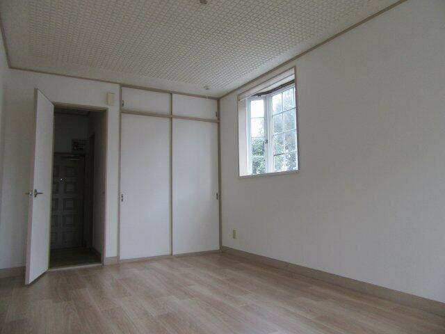 広い洋室です