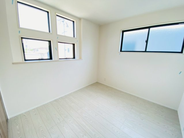 よかタウン／西区城山半田３丁目２期／８号棟の洋室