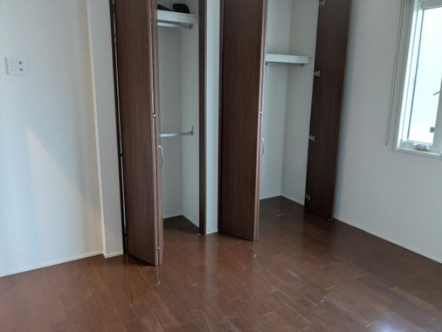 中古戸建　箕郷町生原の洋室|スタンダードな洋室です