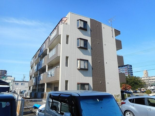 レジデンス柳森の外観