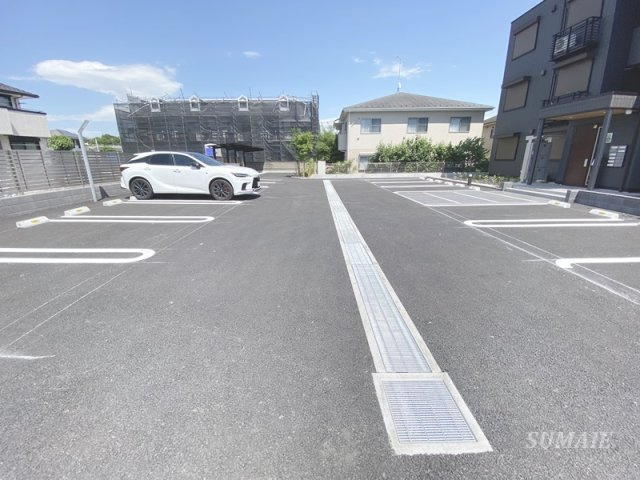 エリシアガーデンの駐車場|駐車場☆
