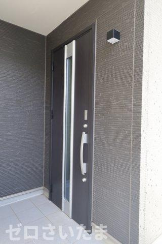 《仲介手数料無料》緑区大字三室89-18新築一戸建てハートフルタウンの玄関