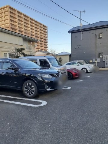 ハートリーフの駐車場|駐車スペースもあります☆