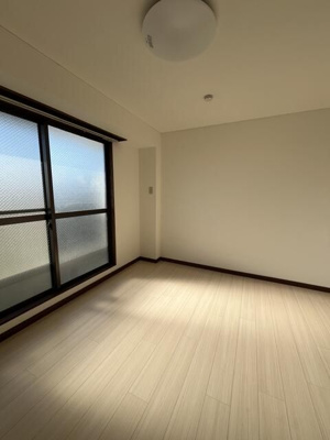 【寝室】 | リバティ忠生