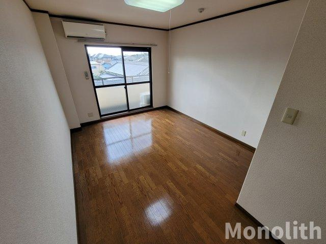 マンション谷佐の居間・リビング