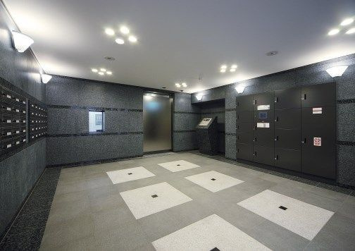 ルーブル西早稲田弐番館のロビー