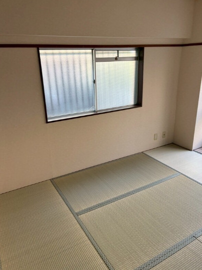 ブリージェ朝日ケ丘の和室