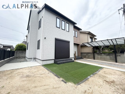 【外観】 | 姫路市大津区長松　築浅一戸建て | ■駐車並列3台駐車可能♪※車種による。