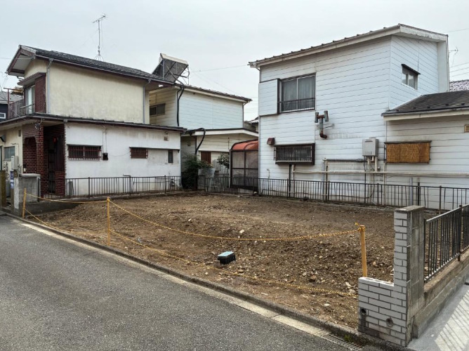 敷地面積30.5坪　売地　富士見市山室1丁目の前面道路含む現地写真|北東側４ｍ、１２ｍ以上の接道！お車の出し入れもラクラクです♪バイパス近くで車移動も快適♪
