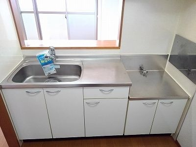 プレシャスコートのキッチン|使いやすいキッチンです