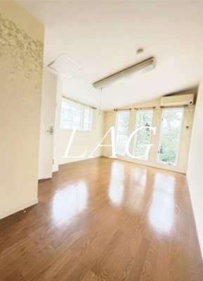 【居間・リビング】 | ウイング古屋 | 洋室のお部屋です。