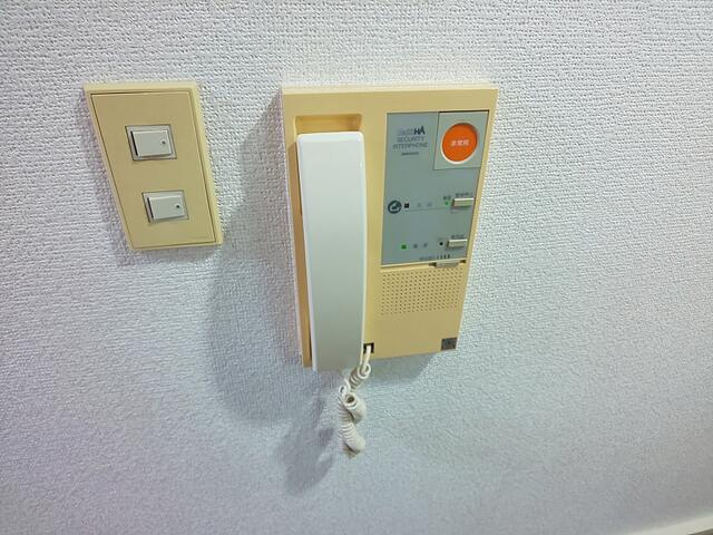 インターホン