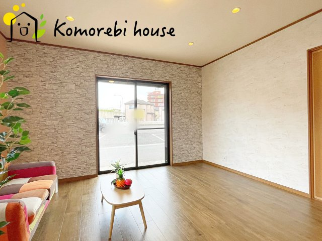 さいたま市北区宮原町　中古一戸建ての居間・リビング|26.5.14　撮影済み