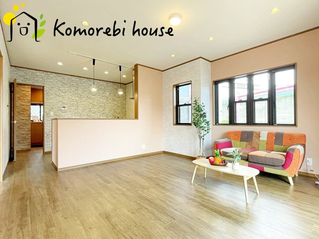 さいたま市北区宮原町　中古一戸建ての居間・リビング|26.5.14　撮影済み