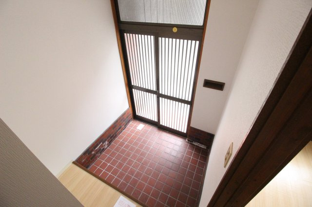 【玄関】 | 南小阪合町5丁目 戸建て