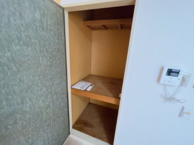 エーデルハイムの収納|別部屋同一間取りのお写真となります。