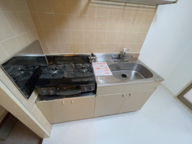 エーデルハイムのキッチン|別部屋同一間取りのお写真となります。
