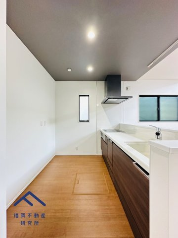 福津市津屋崎1丁目2号棟　戸建てのキッチン