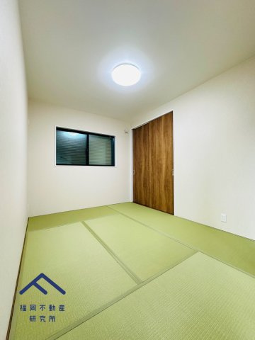 福津市津屋崎1丁目2号棟　戸建ての和室