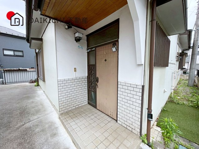 【玄関】 | 桶川市坂田西3丁目　中古戸建