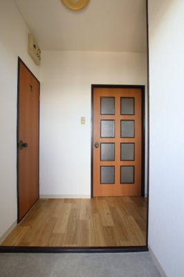 【玄関】 | シャトー原山台