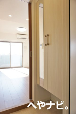【玄関】 | ロータス本陣通 | ※別階層写真です。