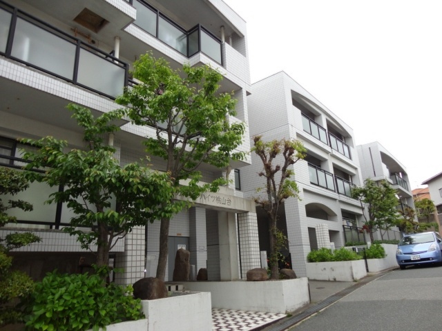ガーデンハイツ桃山台壱番館の外観