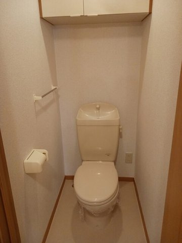 フィルグラット　　刈谷市近郊の賃貸はクラスホーム刈谷店のトイレ|シンプルで使いやすいトイレです