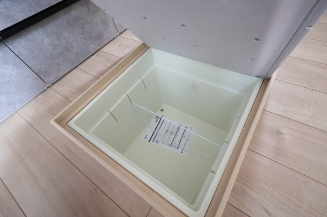 《仲介手数料無料》西区大字佐知川381-14新築一戸建てケイアイグレイスのキッチン