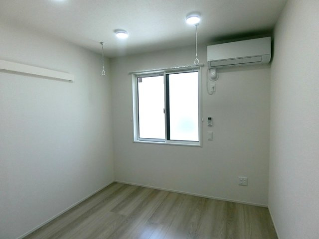 【寝室】Ｄ－ＲＯＯＭ六十人町　Ａ
