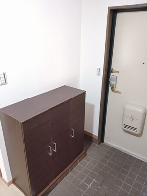 【玄関】 | ハーモニー江津Ｂ | きれいな玄関です