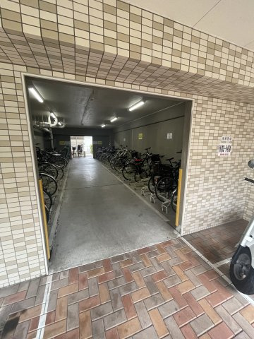 サンシティ貝塚4番館の駐輪場|きちんと整理された駐輪場♪