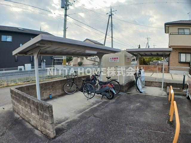 ナチュレ　ＡＧＡＫＥのその他共用部分|屋根付きの駐輪場です◇