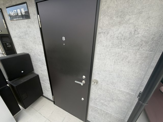NeST豊春のエントランス|清潔なエントランスです