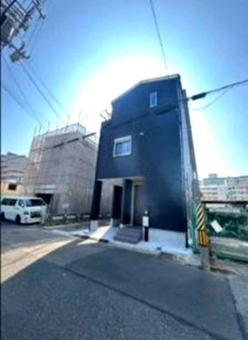 長田区三番町3丁目の前面道路含む現地写真|前道は陽当たり・風通しが良い幅員6ｍ
