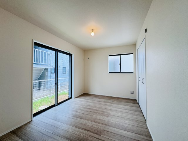 市川市大野町３丁目新築戸建の洋室|1F6帖洋室