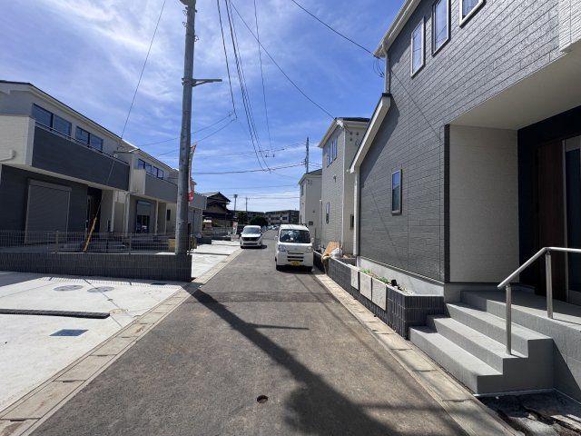 市川市大野町３丁目新築戸建の前面道路含む現地写真|中央開発道路