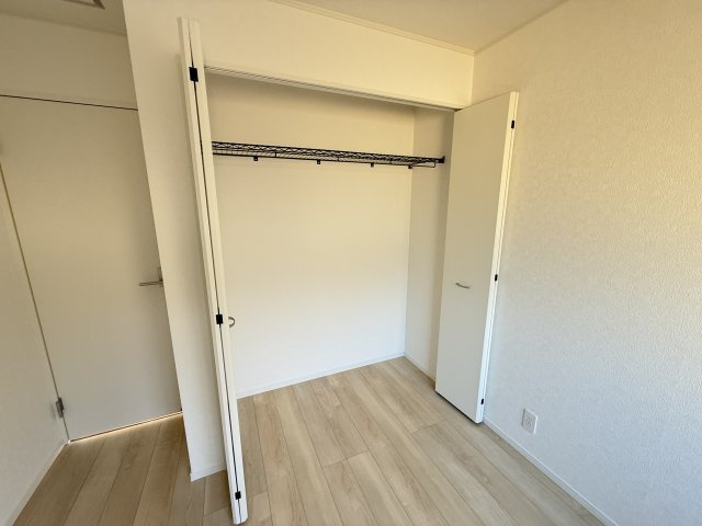 クレイドルガーデン前橋市稲荷新田町第３　１号棟（平屋）の収納|洋室2収納です