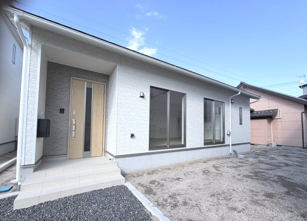 クレイドルガーデン前橋市稲荷新田町第３　１号棟（平屋）