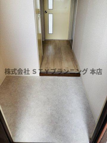 仲介手数料0円！ハイツかなれの玄関