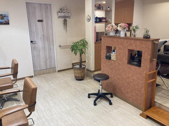 【その他】 | 八王子駅徒歩6分 1F:約14坪 美容室居抜き